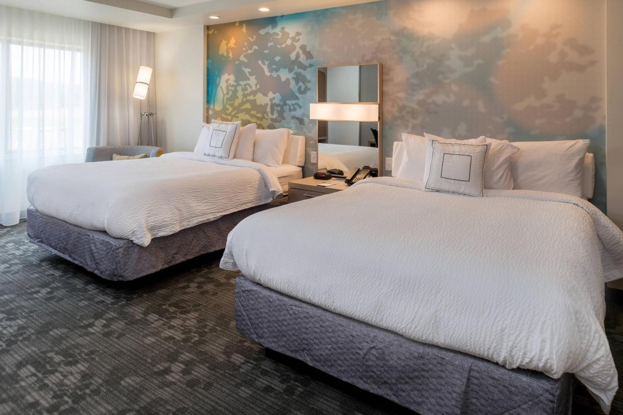 Отель Courtyard By Marriott Elmira Хорсхедс Экстерьер фото
