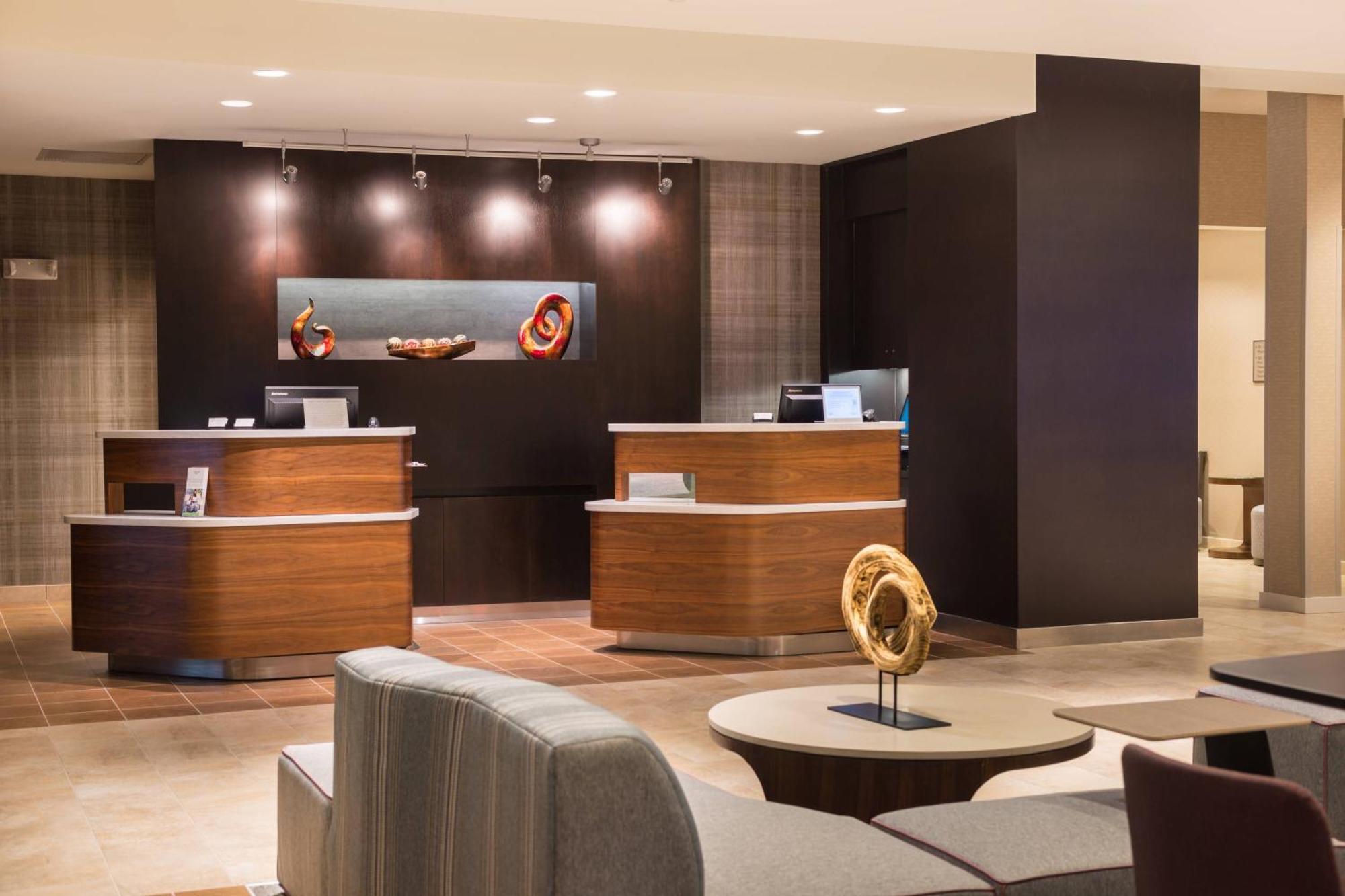 Отель Courtyard By Marriott Elmira Хорсхедс Экстерьер фото