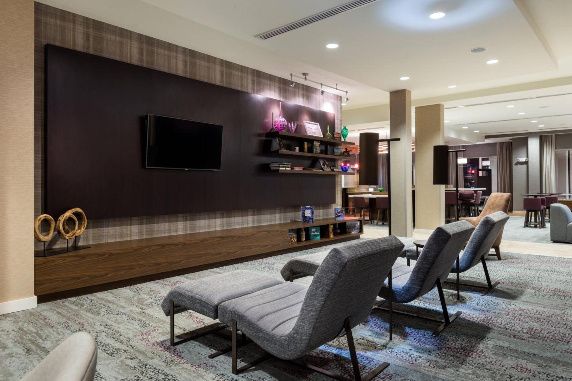 Отель Courtyard By Marriott Elmira Хорсхедс Экстерьер фото